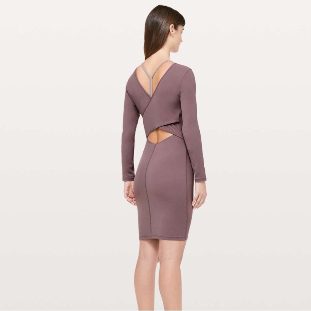 Lululemon Sz 6 Contour Dusty Purple Cross Back Athleisure Active Dress